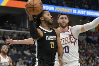 尤其在反击 尤其在反击